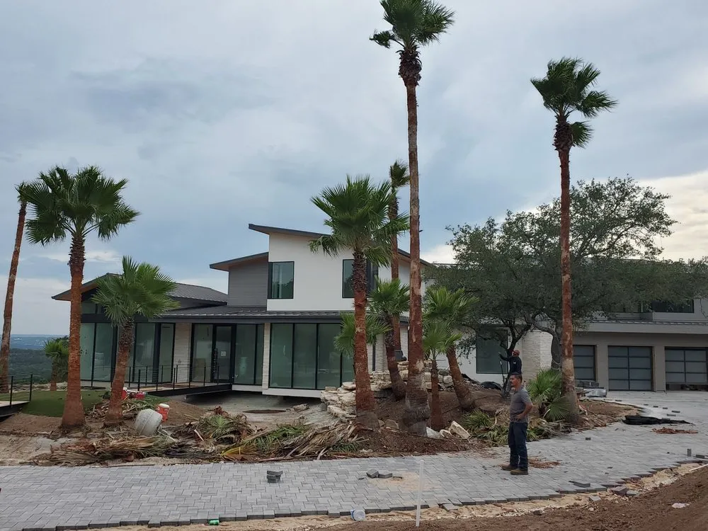 Professional lawn mowing service experts serving Austin, TX - Robert's Tree Service