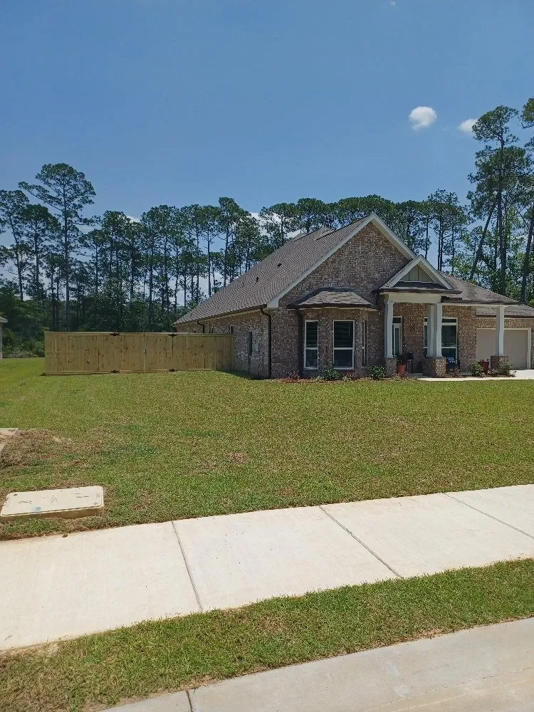 Local lawn mowing service in Ocean Springs, MS - Robertson Lawn Care