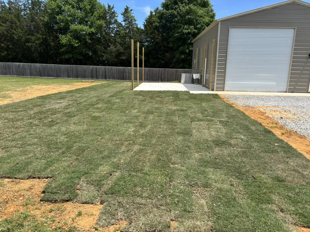 Top-rated outdoor landscaping near you across New Albany, MS - Robertson’s Lawn & Landscaping