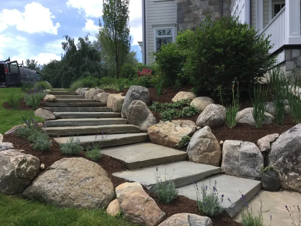 Top-rated lawn mowing service experts serving Norwalk, CT - Robidoux Landscaping