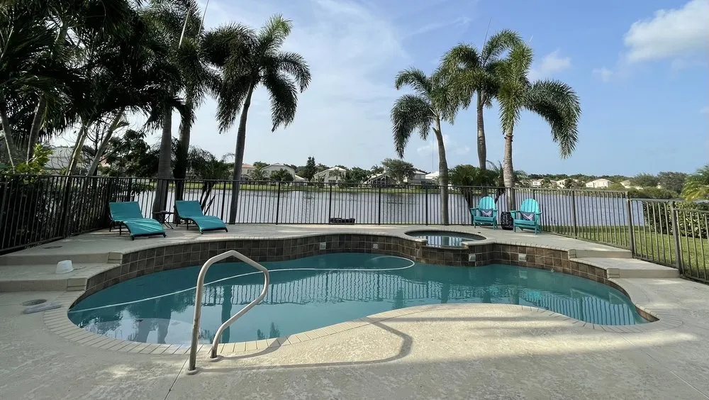 Local garden landscaping for residential properties in West Palm Beach, FL by Robies Landscaping & Lawn Service