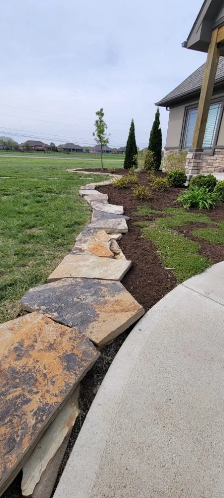 Local outdoor landscaping in Tipp City, OH - Robinhood Outdoor Services