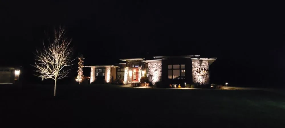 Affordable garden landscaping experts serving Tipp City, OH - Robinhood Outdoor Services