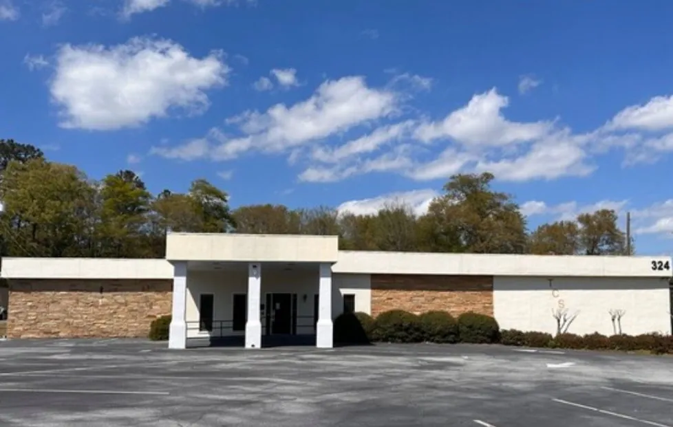 Top-rated landscaping services for year-round maintenance across Warner Robins, GA - Robins Concierge Services