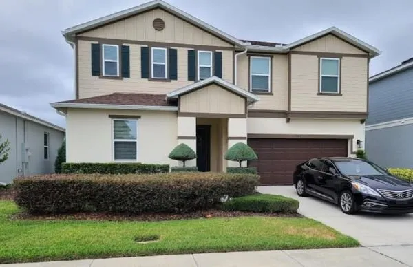 Expert residential landscaping experts serving Davenport, FL - Robinson & Robinson Lawn Care