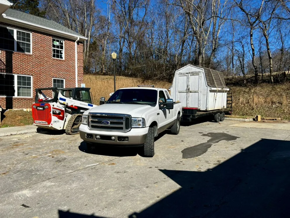 Reliable garden landscaping near you in Bristol, TN by Robinson Hauling Solutions