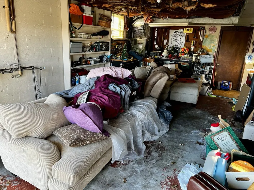 Local outdoor landscaping experts serving Bristol, TN - Robinson Hauling Solutions