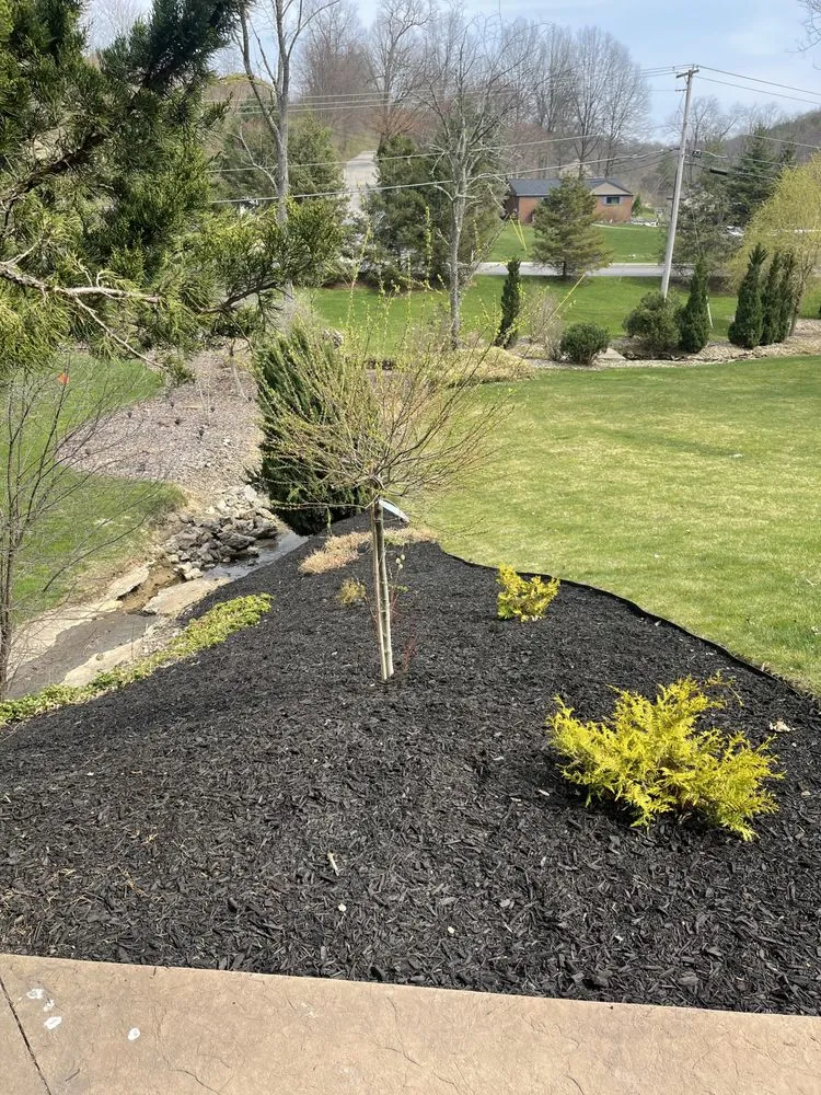 Local landscape installation in Ambridge, PA - Robinson Landscaping Services