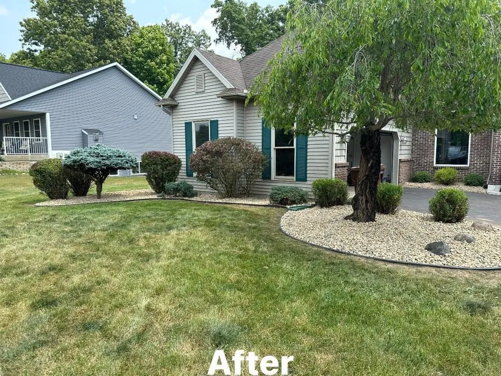 Reliable landscaping services for beautiful yards across Battle Creek, MI - Robinson Lawn & Landscape