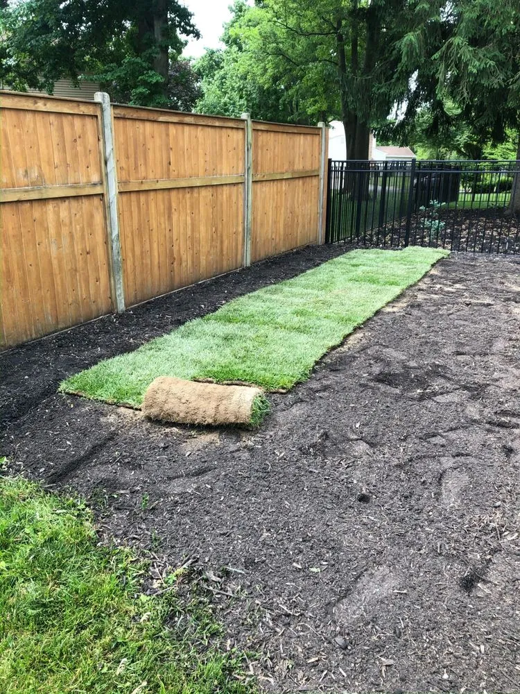 Custom yard cleanup service with custom design across Berlin, NJ - Robinsons Landscaping and Home Improvement