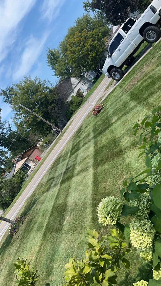 Affordable lawn mowing service with custom design across South Lyon, MI - Robinson’s Lawn Care