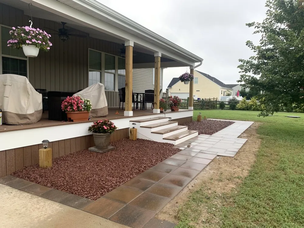 Custom landscaping services in Lewes, DE - Roblero Hardscaping