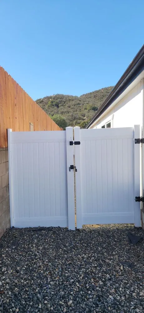 Reliable outdoor landscaping experts serving Wildomar, CA - Robles Hardscape