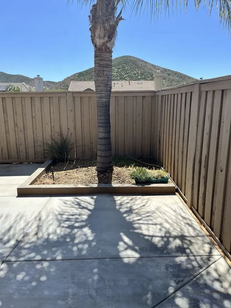 Professional garden landscaping in Wildomar, CA by Robles Hardscape