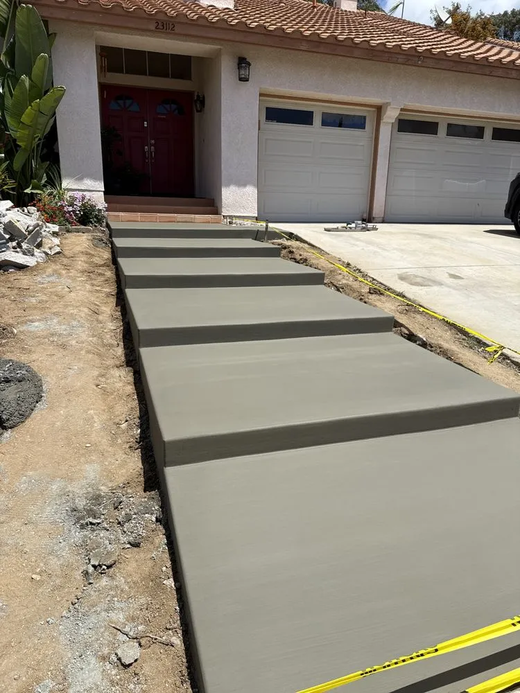 Affordable landscape design in Wildomar, CA by Robles Hardscape