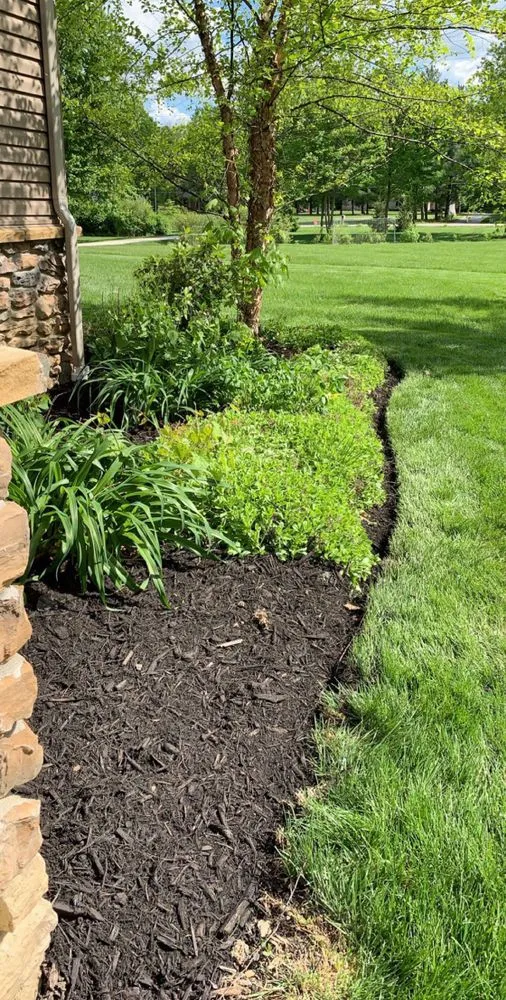 Reliable outdoor landscaping for outdoor upgrades in Worthington, OH by Robles Landscape & Property services