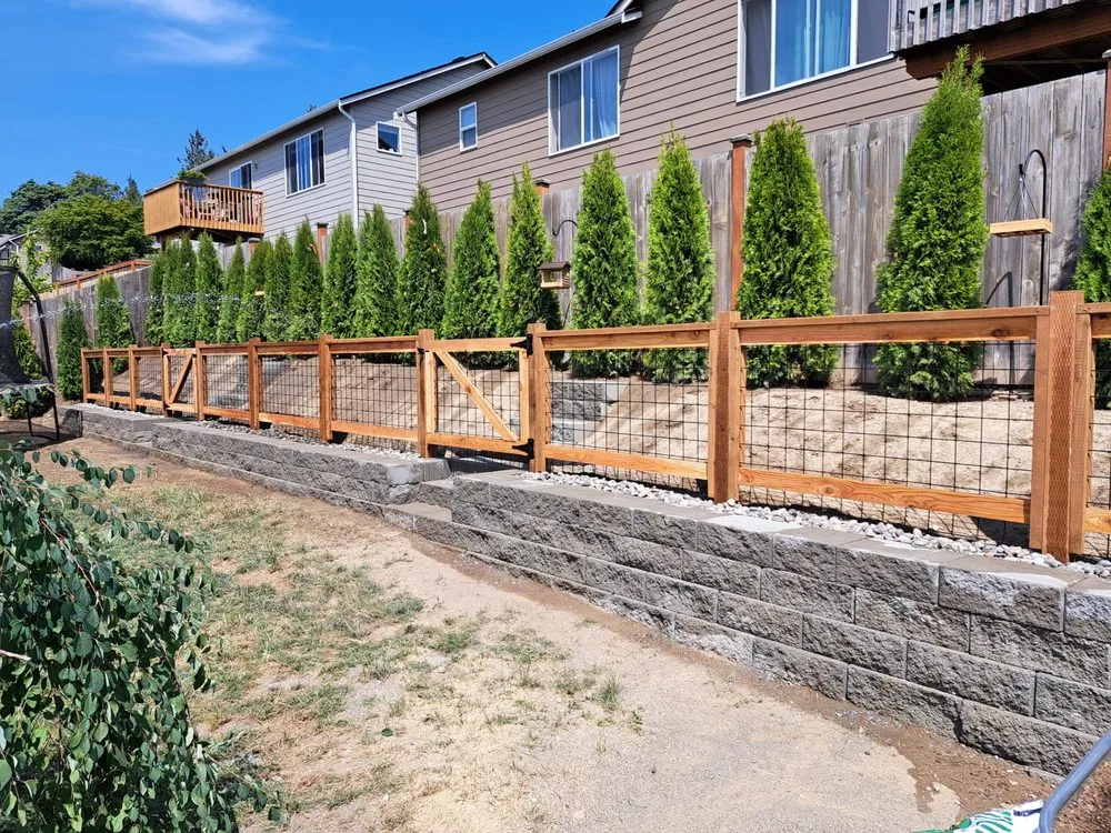 Trusted outdoor landscaping experts serving Lake Stevens, WA - Robles Landscaping and Construction