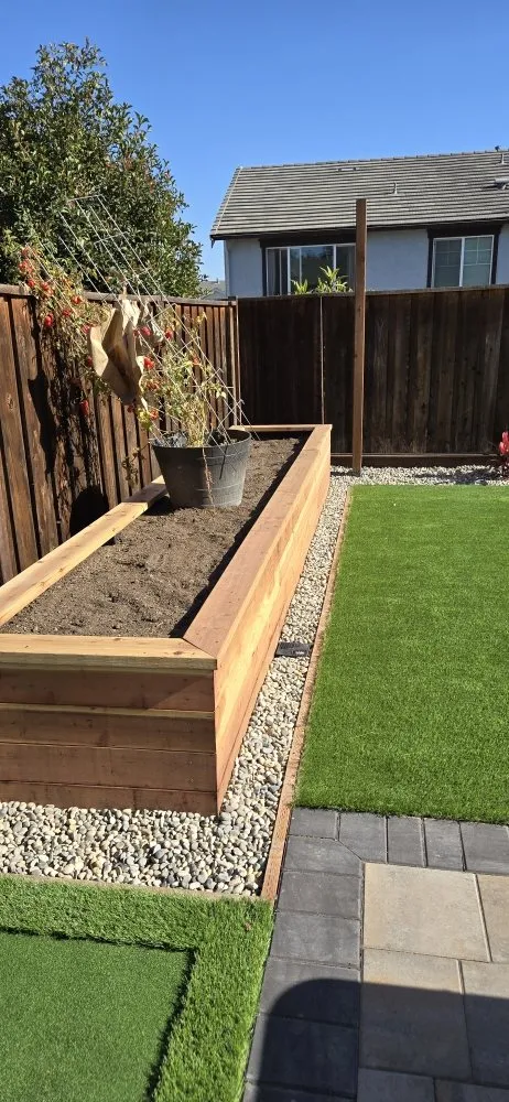 Affordable landscape installation experts serving Morgan Hill, CA - Robles Landscaping