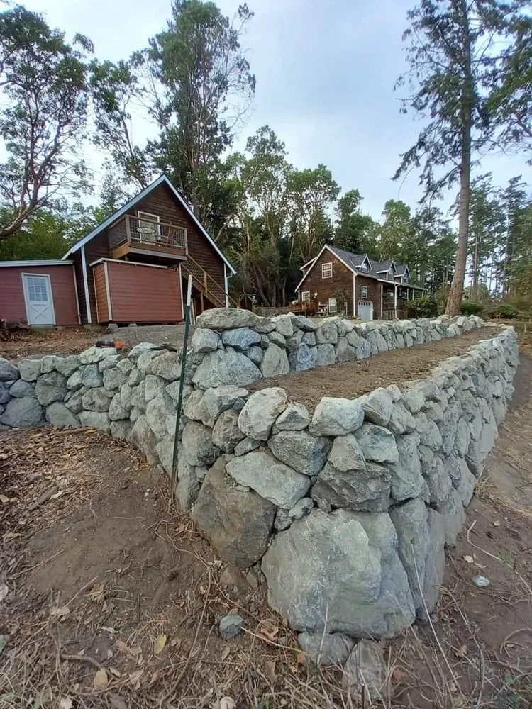 Top-rated residential landscaping in Mount Vernon, WA by Robles Landscaping