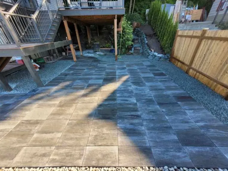 Reliable yard cleanup service with custom design across Mount Vernon, WA - Robles Landscaping