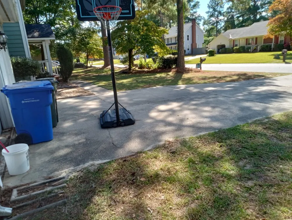 Local residential landscaping experts serving Fayetteville, NC - Robnsons Lawn and Irrigation Services