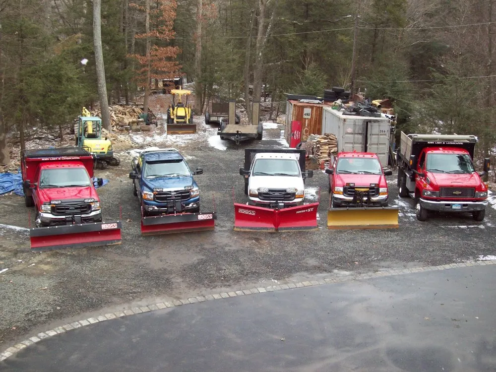 Professional landscape design experts serving Danbury, CT - Rob's Lawn and Landscaping