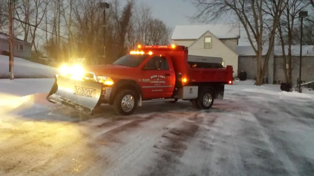 Professional yard maintenance in Danbury, CT - Rob's Lawn and Landscaping