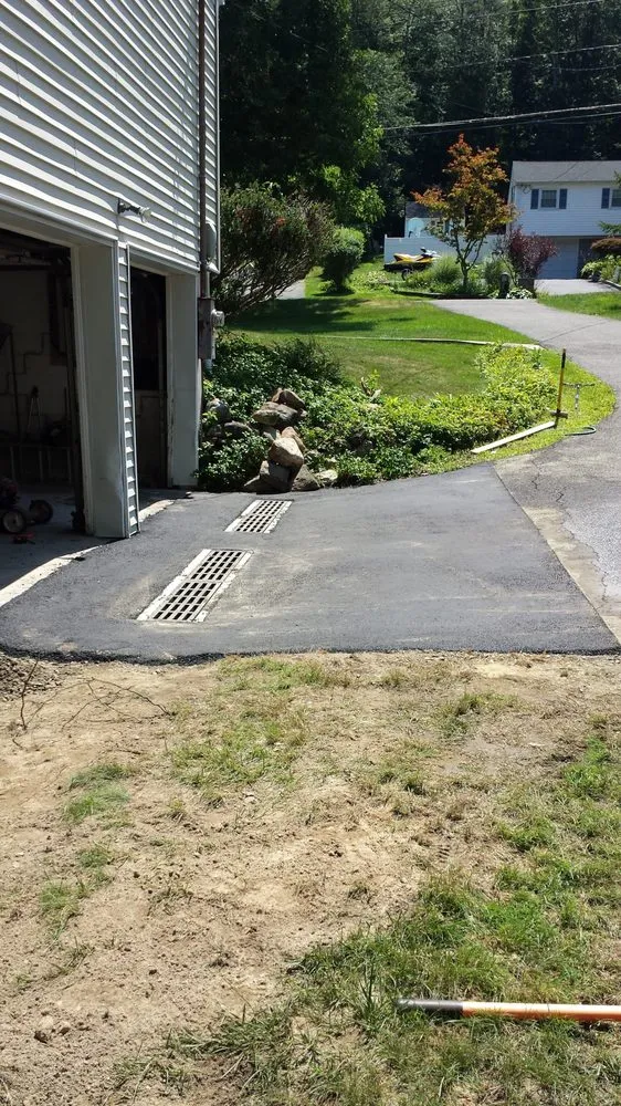 Top-rated landscape installation for homes across Danbury, CT - Rob's Lawn and Landscaping