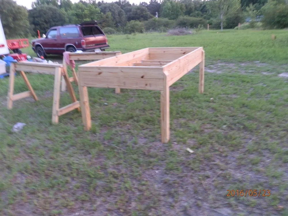 Affordable yard maintenance for homes in GULFPORT, MS by Robs Lawn Care