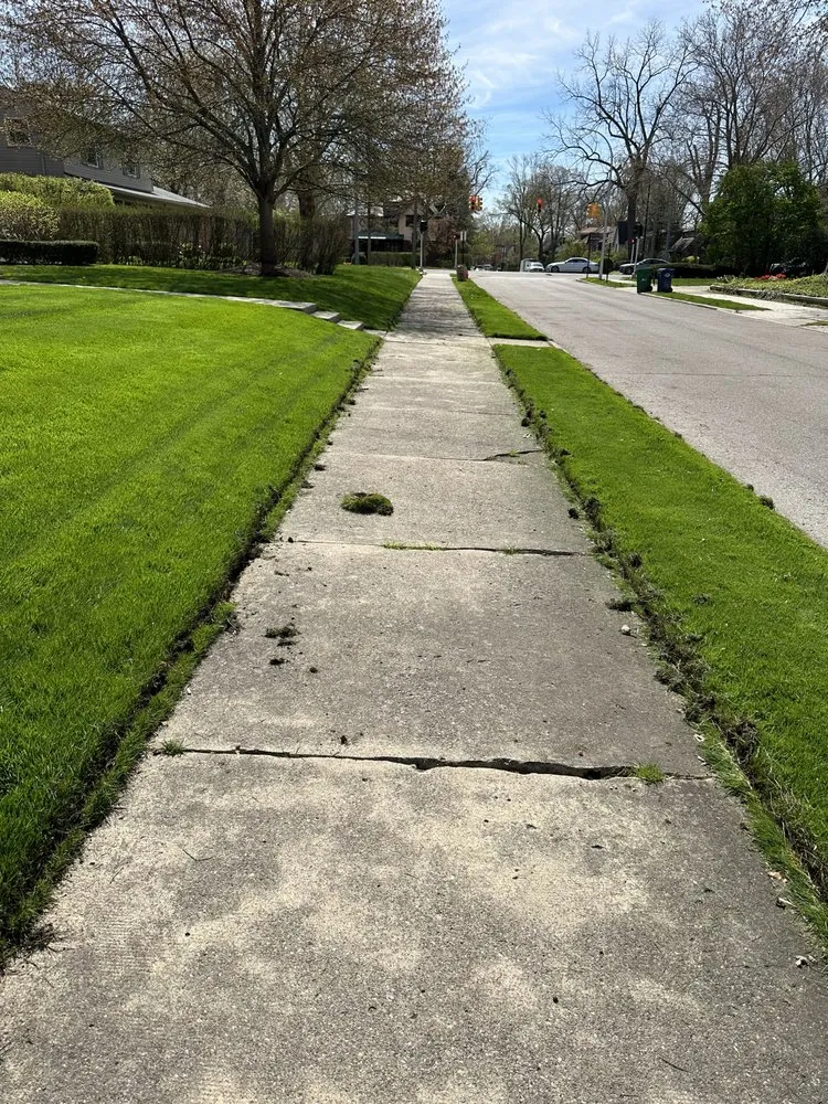 Trusted residential landscaping in Harrison Township, MI - Robs Lawn Care Services