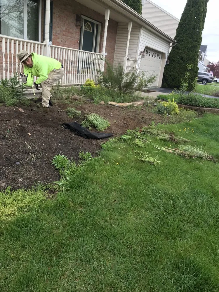 Expert landscaping services in Bethlehem, PA by Rob's Lawn Stars