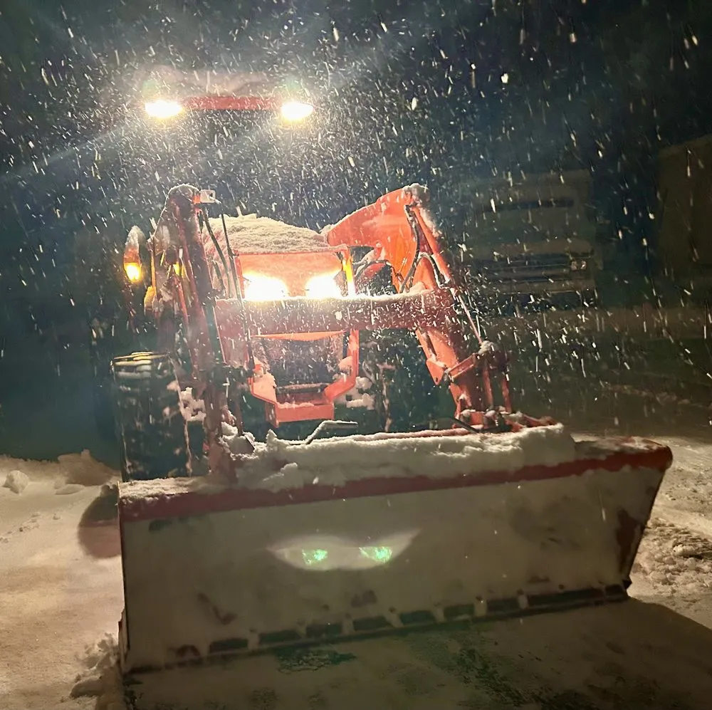 Expert yard maintenance for homes across Stroudsburg, PA - Robs Mulch N Stone