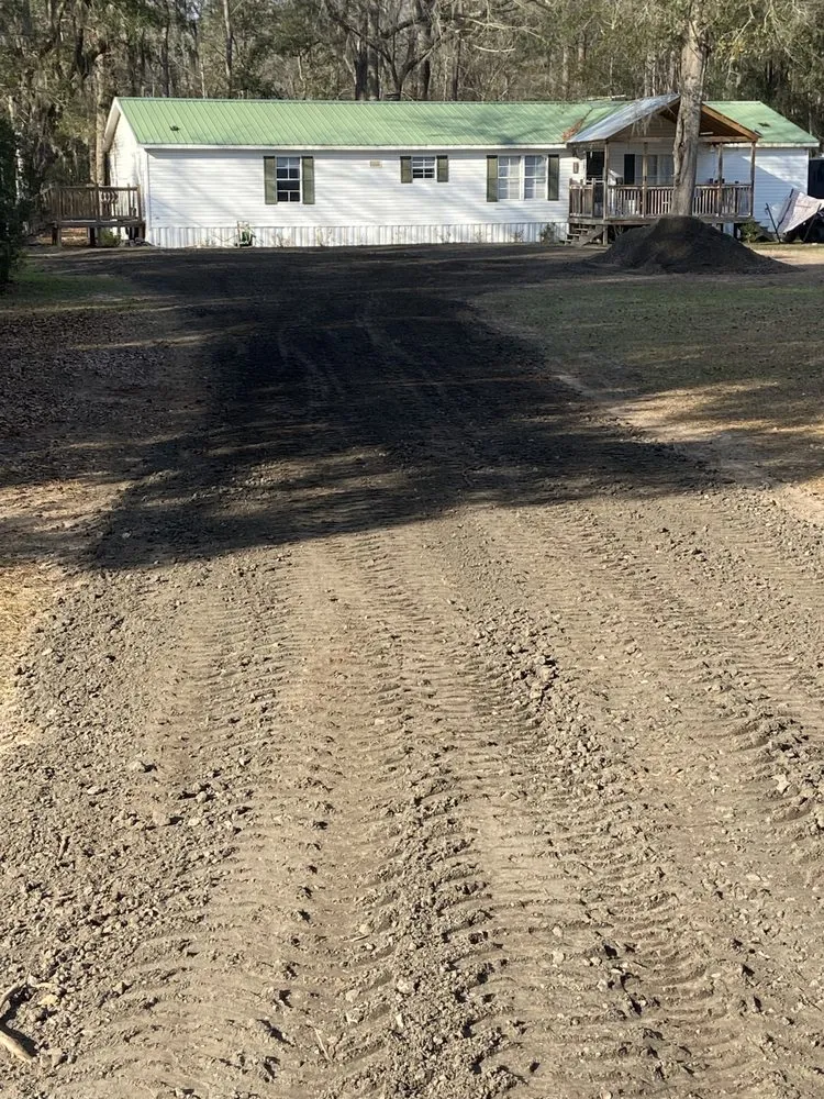 Custom garden landscaping experts serving Ellabell, GA - Rob’s Property Maintenance