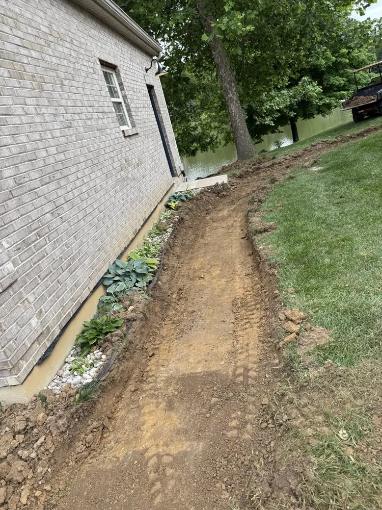 Expert landscaping services experts serving Dry Run, OH - Robs Renovations