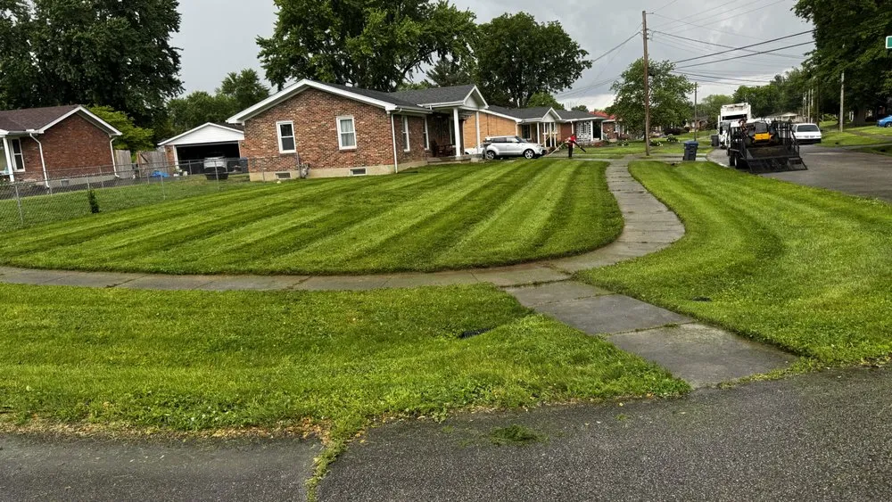 Trusted landscape installation for homes across Louisville, KY - Rob's Services