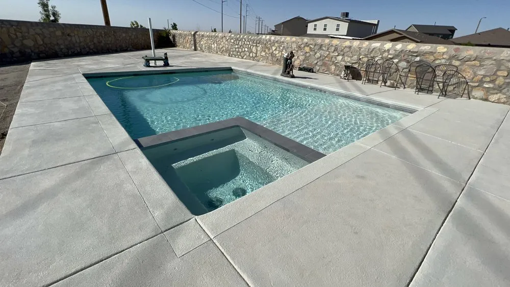 Expert landscaping services in El Paso, TX by Robsans Construction