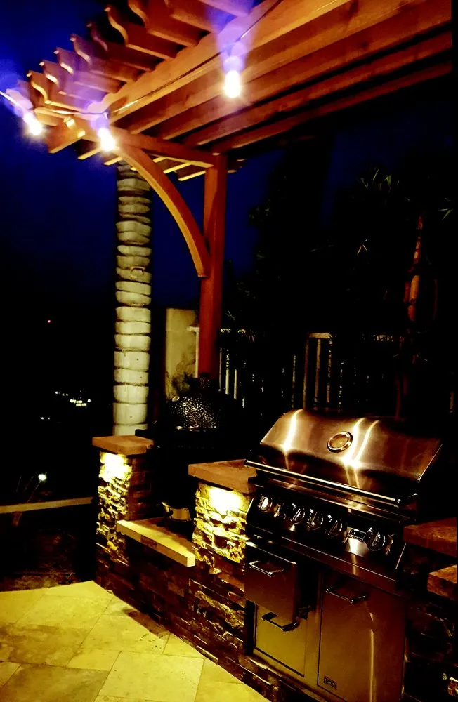 Local yard cleanup service in Laguna Niguel, CA - Robyn's Original Landscapes