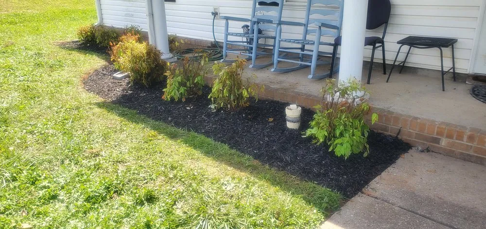 Affordable yard maintenance in Murfreesboro, TN by ROC Landscaping