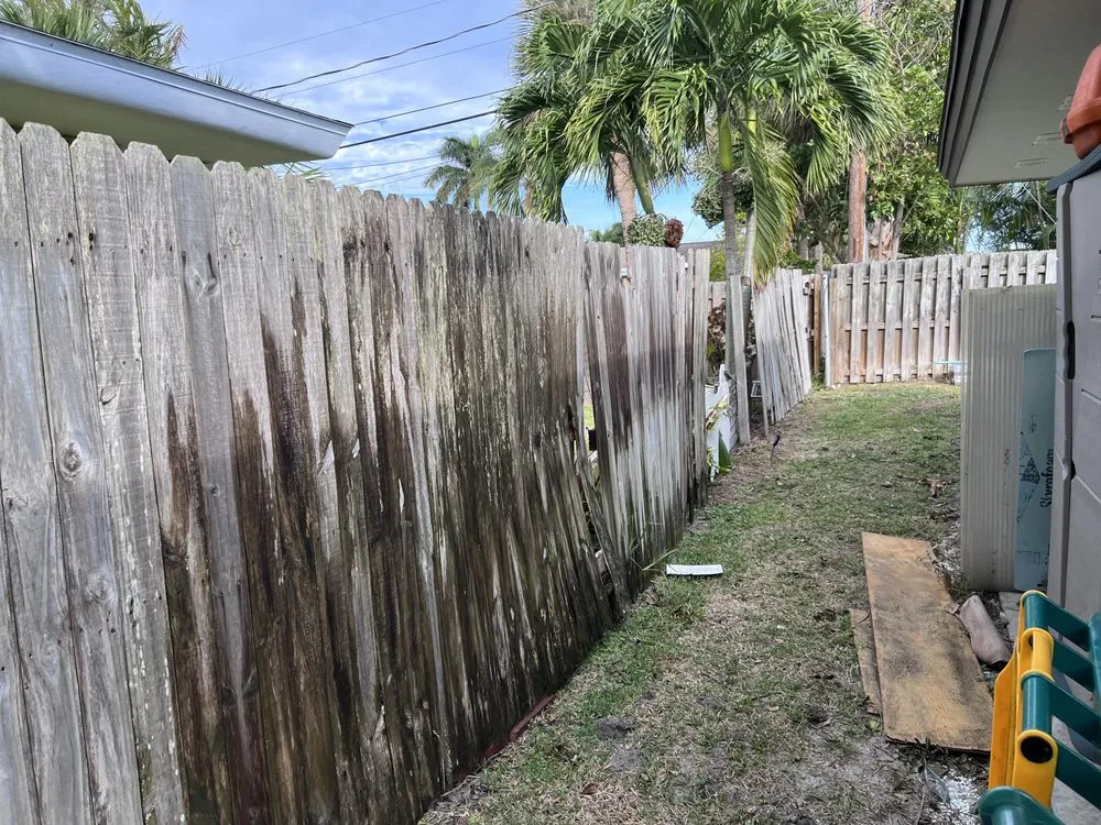 Affordable lawn mowing service in Melbourne, FL by Rocco’s Handyman