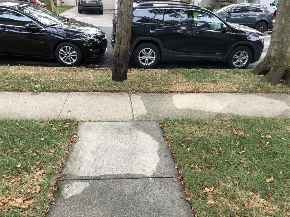 Professional residential landscaping experts serving Staten Island, NY - Rocco's Landscaping and Concrete Service