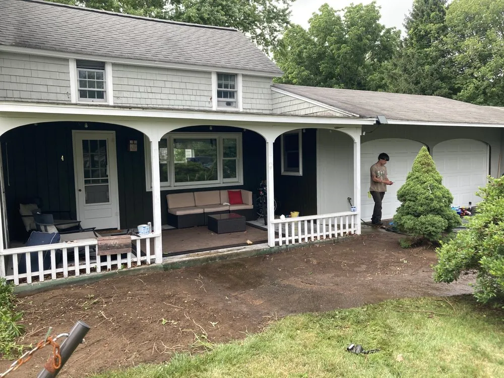 Custom landscape design for outdoor upgrades in Old Lyme, CT by Roches Scape And Design