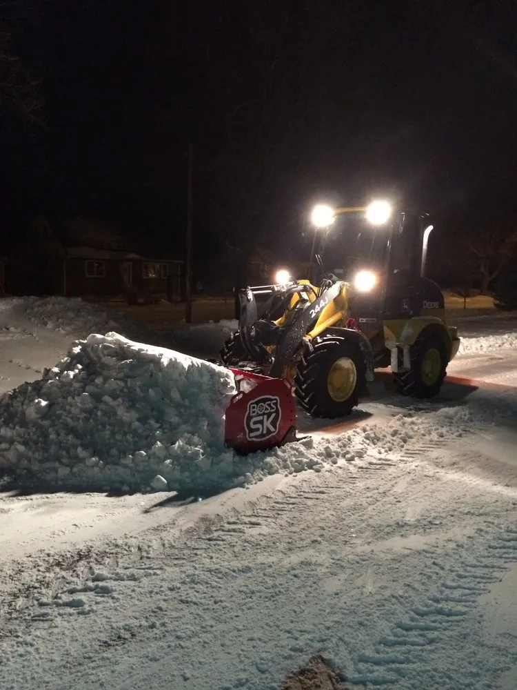 Reliable garden landscaping in Rochester, MN - Rochester Ground Lawn & Snow Services