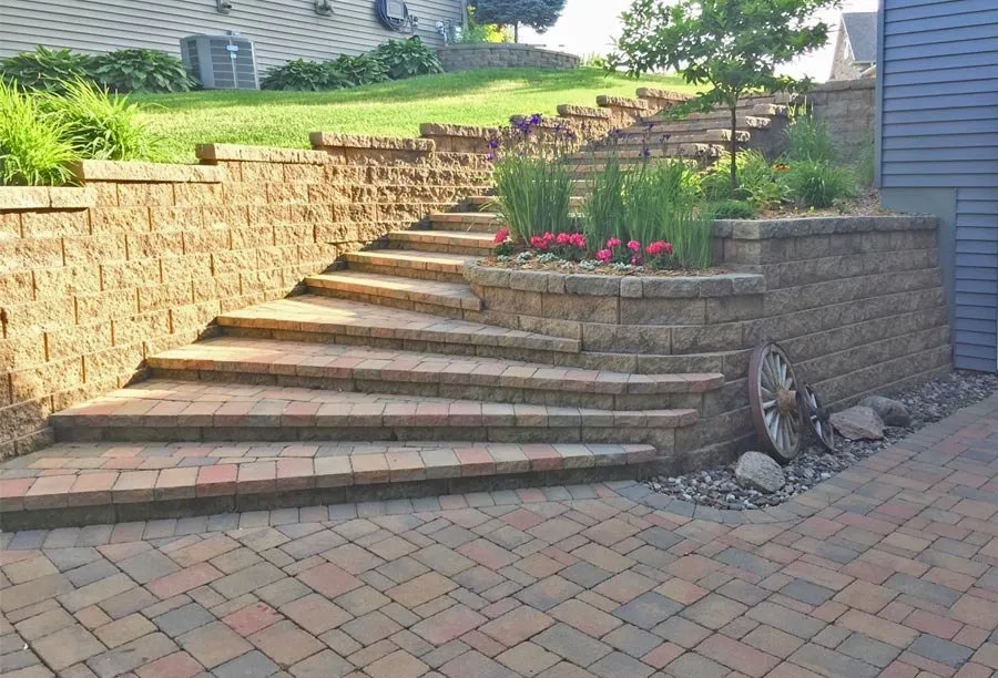 Trusted landscape installation in Oronoco, MN by Rochester Landscaping Service