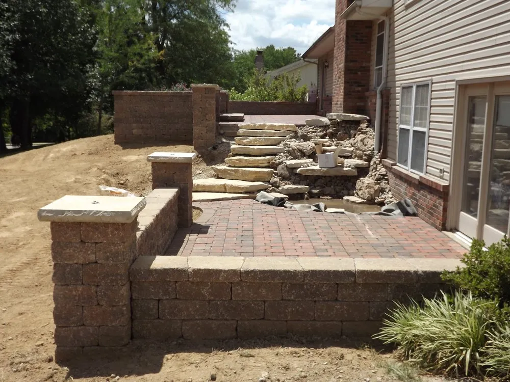 Affordable landscape design in Fenton, MO by Rock & Block