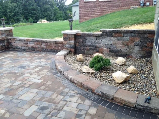 Expert landscape design in Fenton, MO - Rock & Block