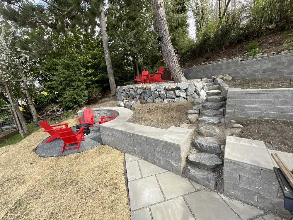 Custom yard cleanup service experts serving Sedro-Woolley, WA - Rock & Dirt Works