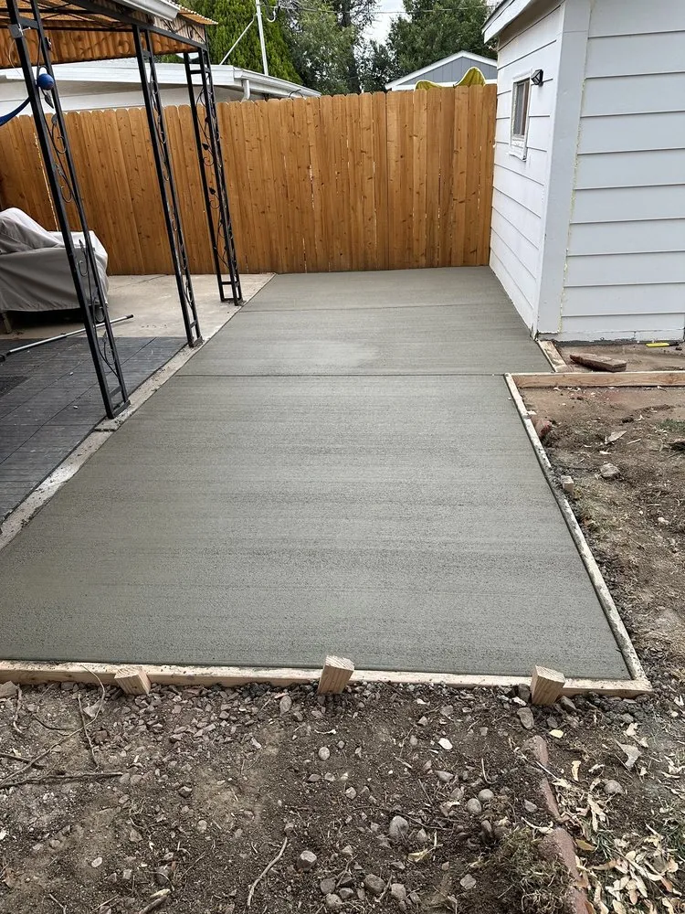 Expert landscape installation in Denver, CO by Rock & Mortar Landscaping Concrete