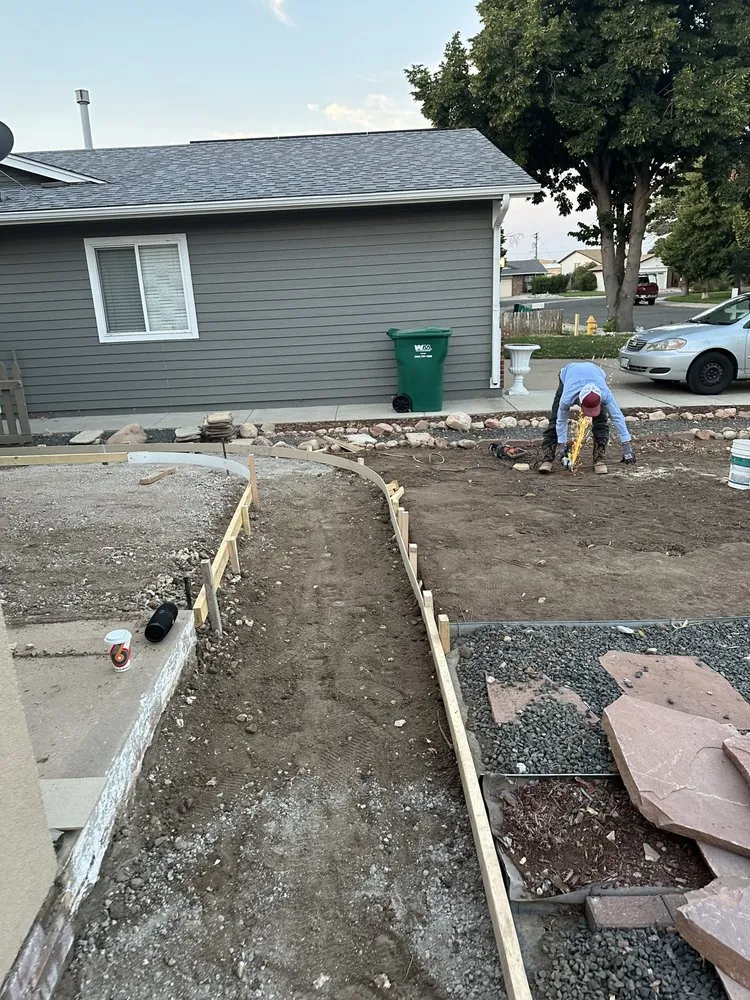 Trusted garden landscaping with custom design in Denver, CO by Rock & Mortar Landscaping Concrete