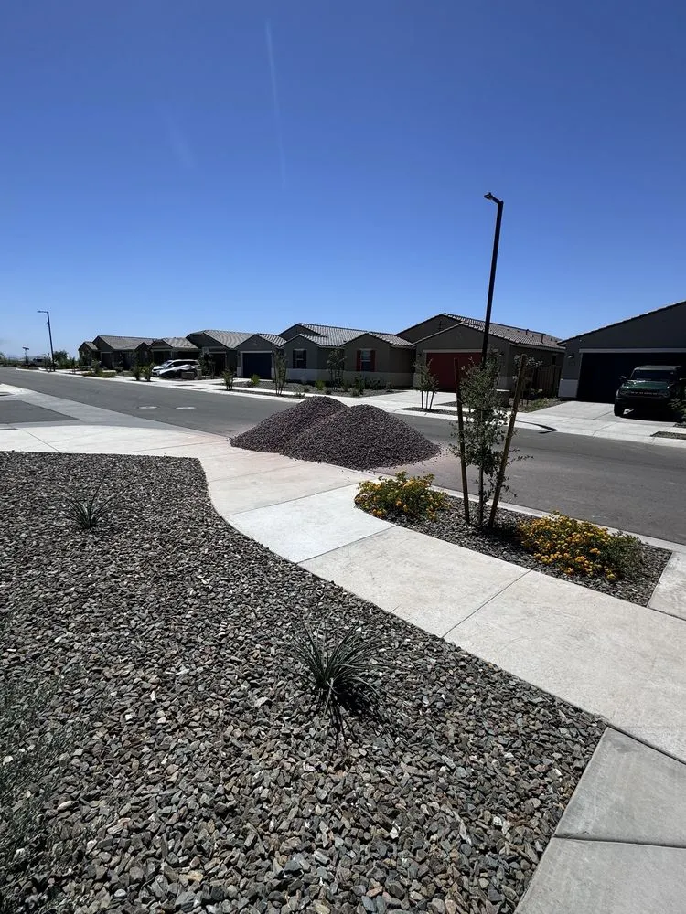 Custom garden landscaping in Peoria, AZ - Rock 4 Less