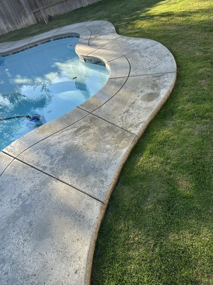 Local landscape design in Bakersfield, CA by Rock Bottom Pools & Landscape
